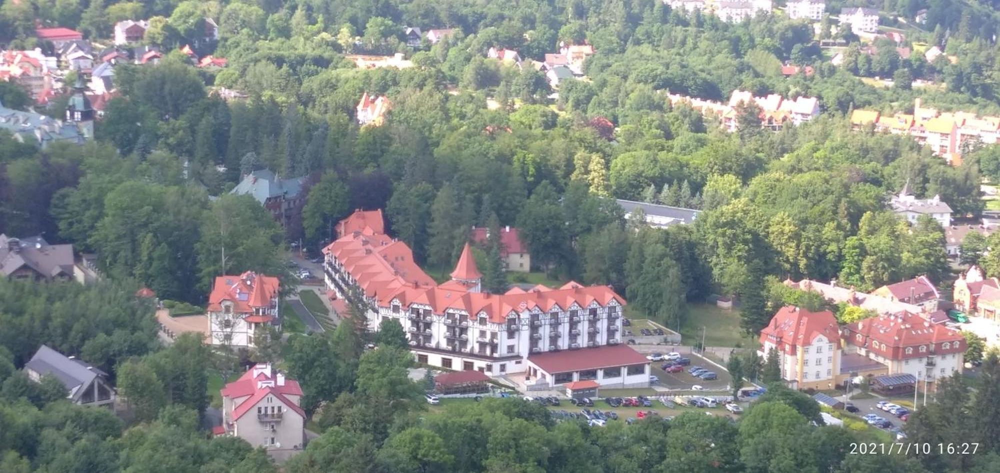 Apartman Smrcek 斯姆尔克山麓新城 外观 照片