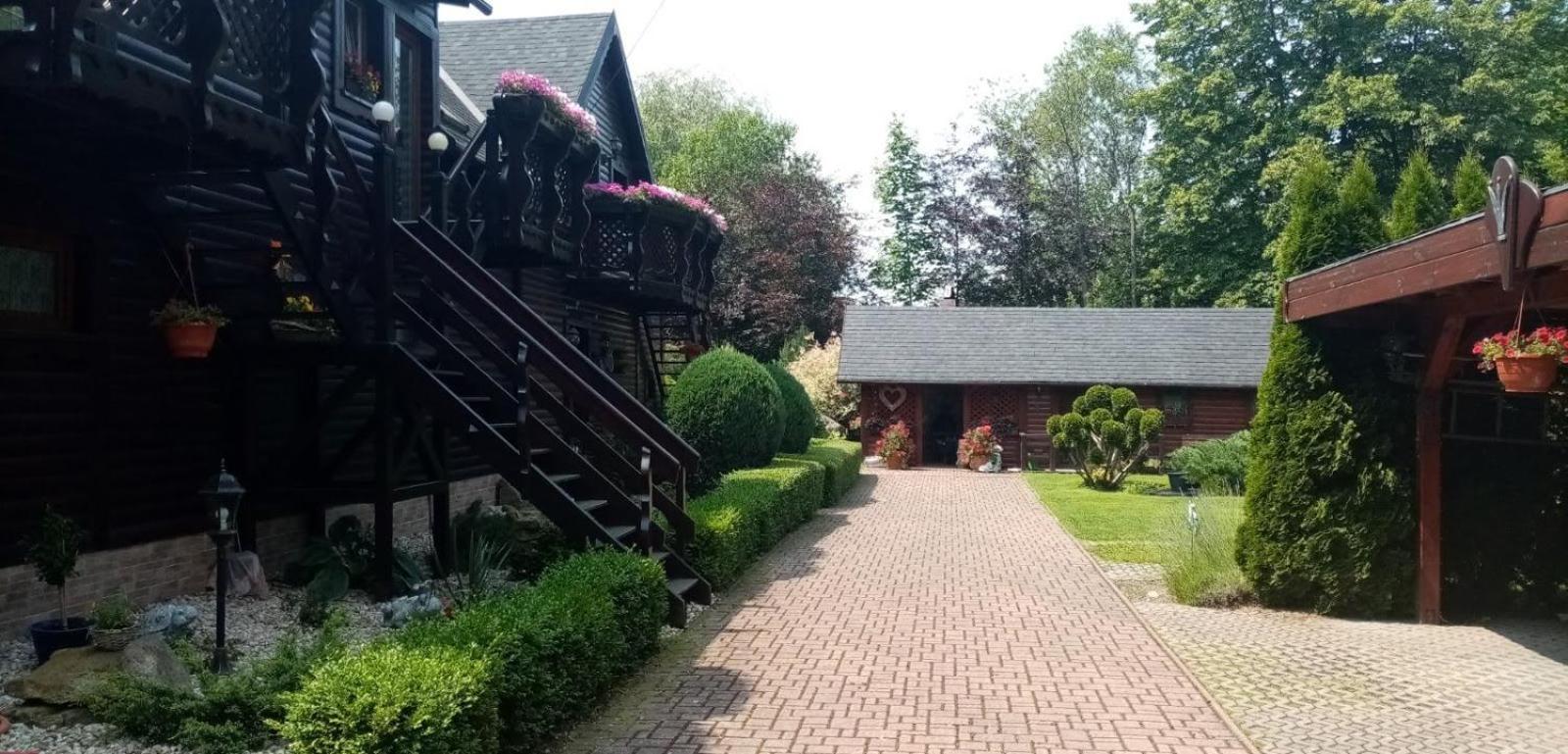 Apartman Smrcek 斯姆尔克山麓新城 外观 照片