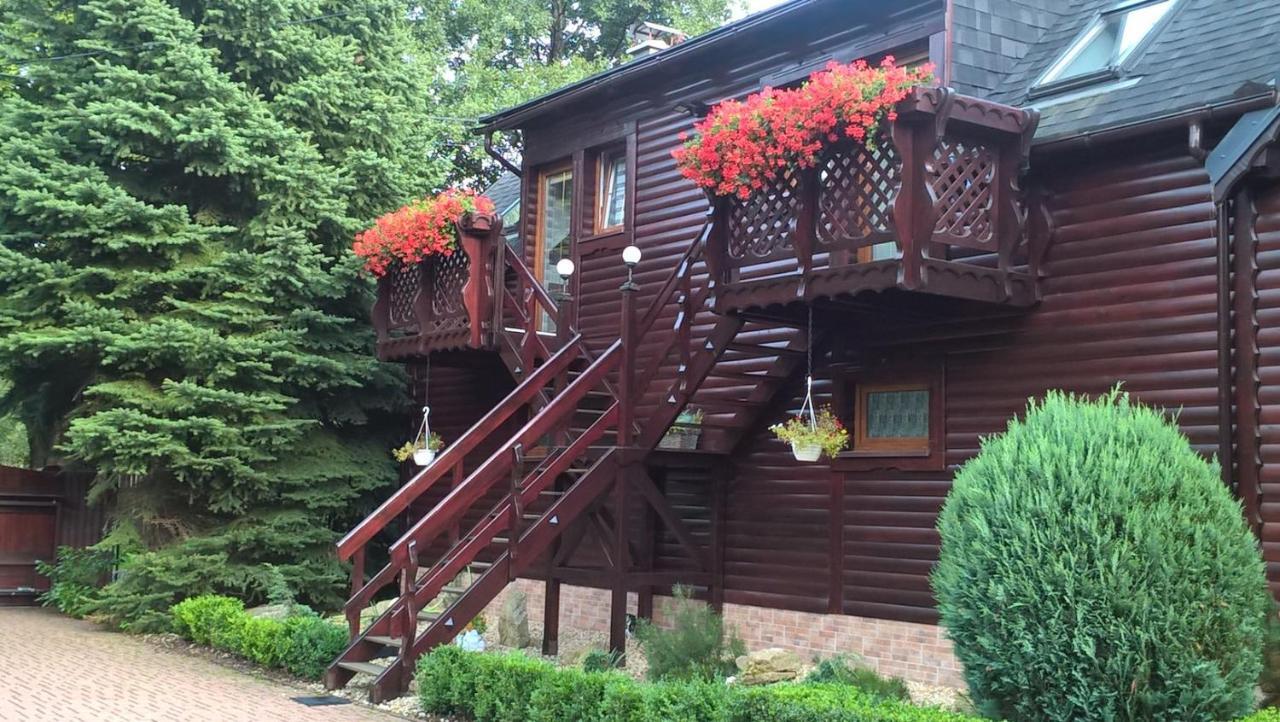 Apartman Smrcek 斯姆尔克山麓新城 外观 照片